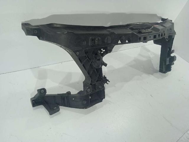 A9068800203 Panel de soporte del radiador y montaje de faros  disponible Málaga