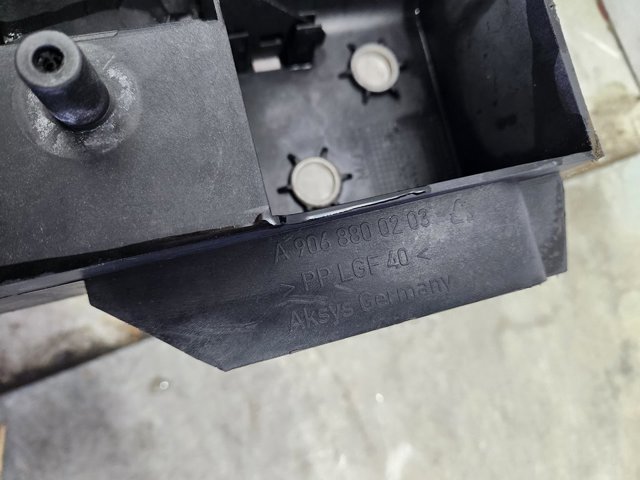 A9068800203 MERCEDES Panel de soporte del radiador y montaje de faros  disponible Vigo