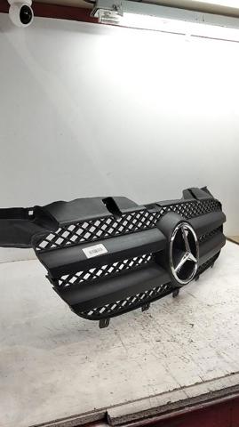 A9068800385 Parrilla  en stock Castellón