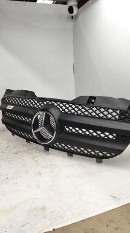 MERCEDES A9068800385 Parrilla comprar Tarragona