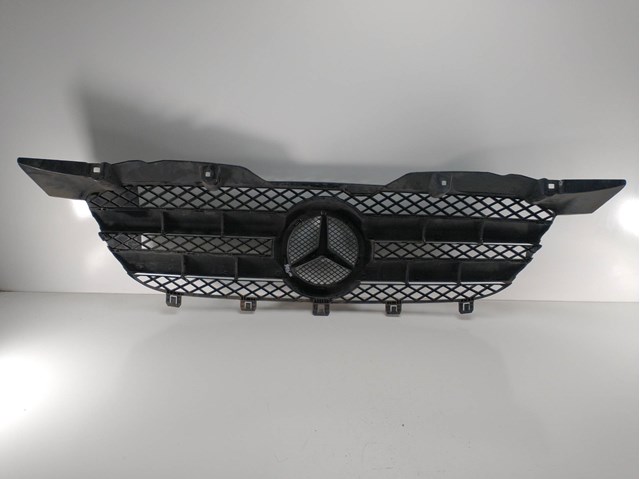 MERCEDES A9068800385 Parrilla comprar Pamplona