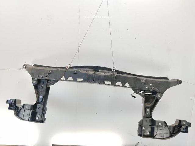 Soporte de radiador completo (panel de montaje para foco) A9068800403 MERCEDES