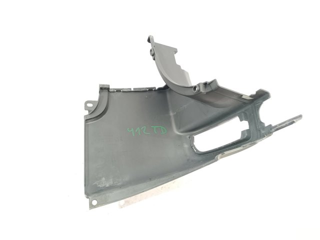 A9068802371 MERCEDES Parachoques trasero, parte derecha  en stock Córdoba
