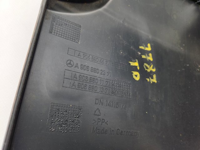 MERCEDES A9068804671 Parachoques trasero, parte derecha  comprar en Murcia