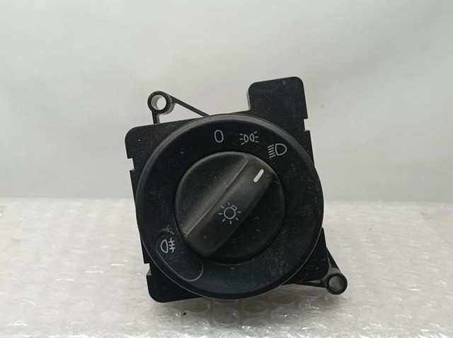 A9069052401 Mercedes
