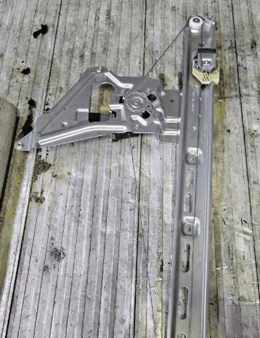 A9107201000 MERCEDES Mecanismo de elevalunas de la puerta delantera izquierda  comprar en Lleida