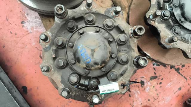 Cubo de rueda, Eje delantero A9423340201 MERCEDES
