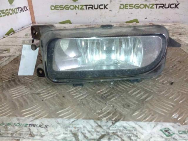 Luz antiniebla izquierda A9438200056 MERCEDES