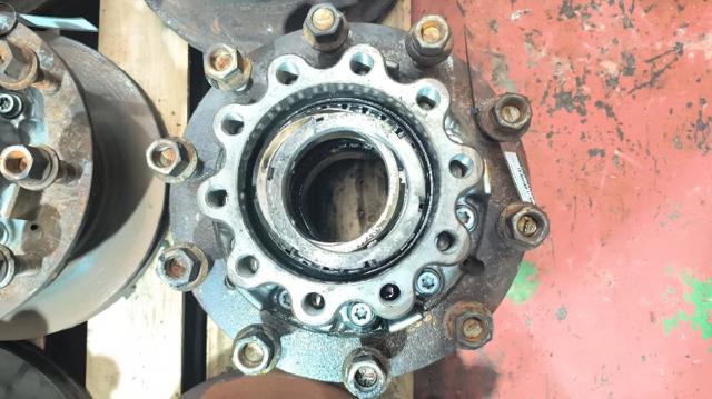 Comprar Cubo de rueda, Eje trasero TRUCK ACTROS  