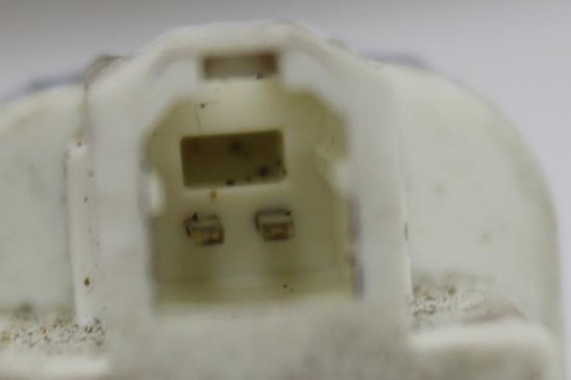 AA6T9C872AA Interruptor de luz de freno  disponible Utrera