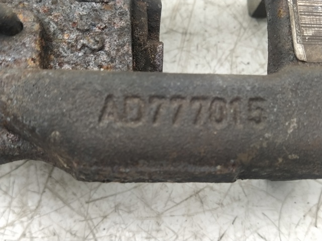 AD777015 Pinza de freno trasera derecha  disponible Utrera