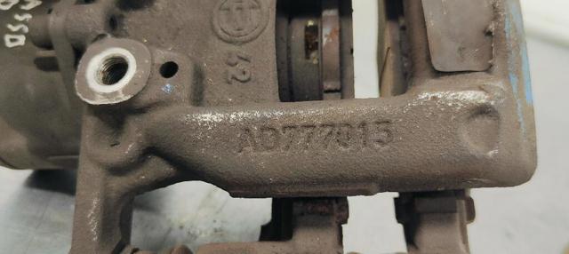 AD777015 PEUGEOT Pinza de freno trasera derecha  en stock Huelva