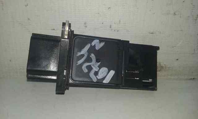 Flujo de aire masivo AFH70M38 NISSAN