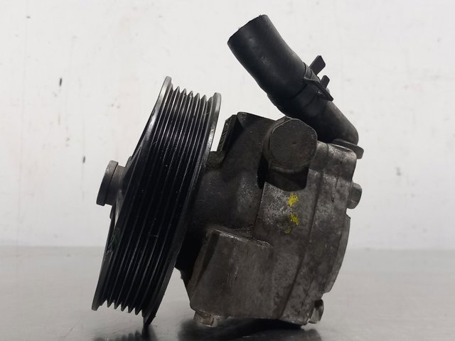 FORD AG913A696CA Bomba de dirección asistida  comprar en Albacete