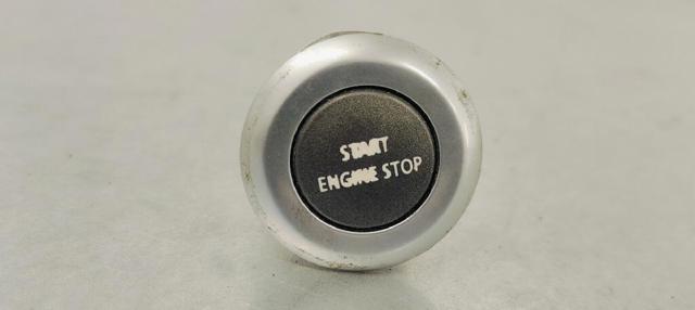 AH2214C376AA Land Rover