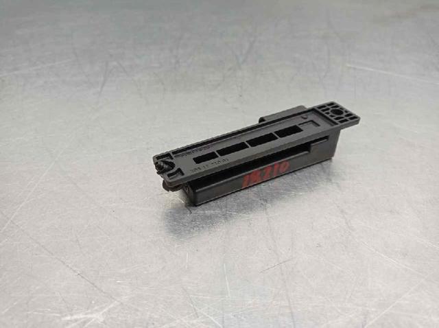LAND ROVER AH4215K603AA Antena  en stock Salamanca