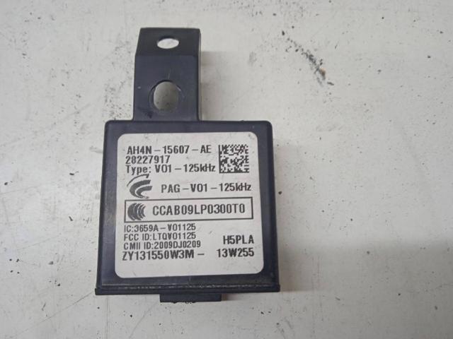 AH4N15607AE Land Rover