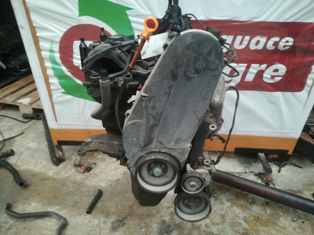 VAG AKK Motor completo  disponible Valladolid