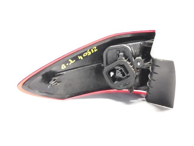 AM5113404BF Piloto trasero exterior derecho  en stock Sabadell