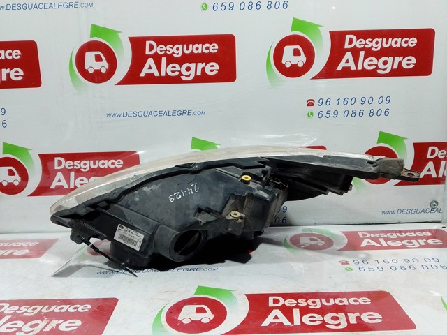 AM5113W029AF Faro derecho  en stock Castellón