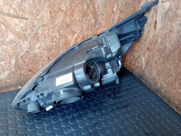 AM5113W029AF FORD Faro derecho  en stock Huelva