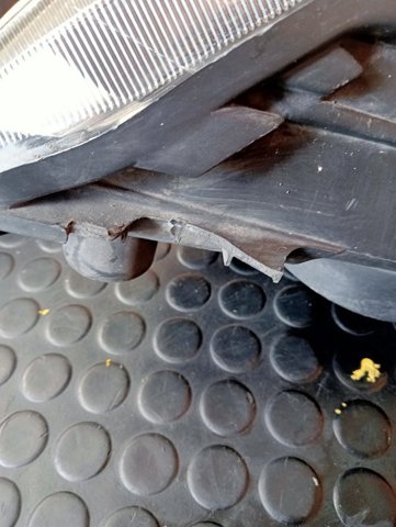 FORD AM5113W029AF Faro derecho  comprar en Albacete