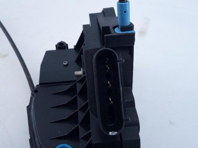 AM5AU21812BE Cerradura de puerta delantera derecha  comprar en Pontevedra