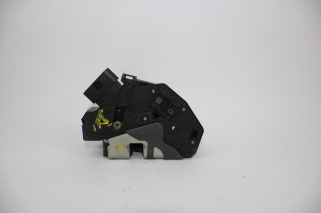 AM5AU21812BF Cerradura de puerta delantera derecha  en stock Castellón
