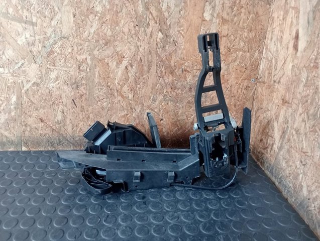 AM5AU21813AC Cerradura  en stock Castellón