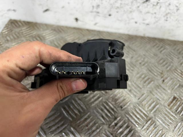 AM5AU21813AE FORD Cerradura de puerta delantera izquierda  comprar en Jaén