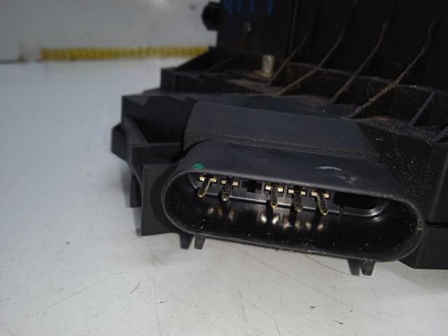 AM5AU21813AF Cerradura de puerta delantera izquierda  disponible Utrera