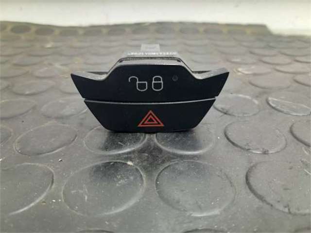 Boton de luz de emergencía para Ford Fiesta VI (CB1)