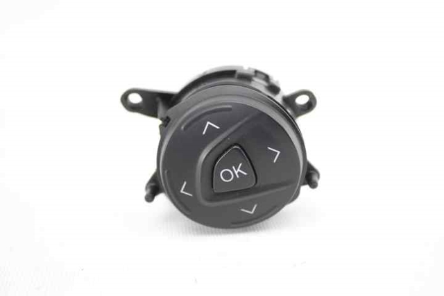 AM5T14K147AA Módulo de interruptores del volante  disponible Utrera