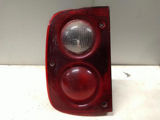 AMR4002 Piloto trasero izquierdo comprar Girona