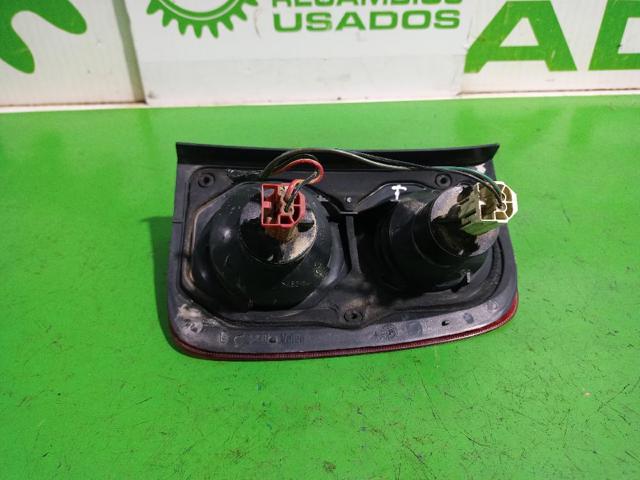AMR4002 Piloto trasero izquierdo  comprar en Reus