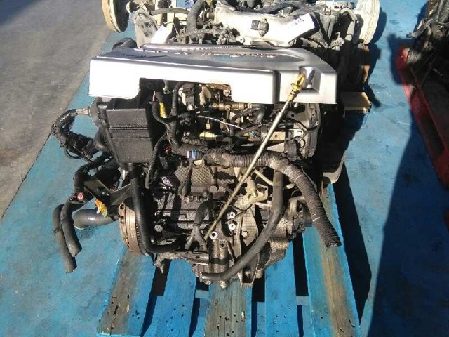 Motor Alfa Romeo 156  (932)