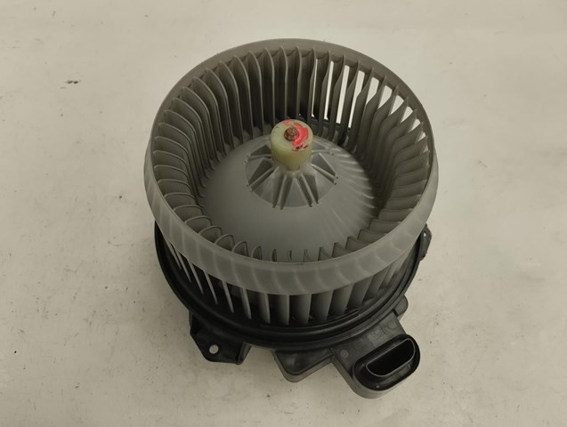 Motor calefaccion para toyota verso 2.0 d-4d (aur20_) 1ad AV272700-8103