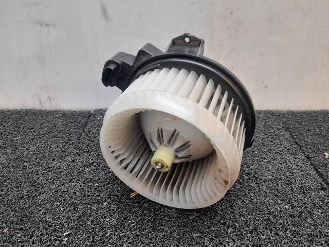 Motor calefaccion para toyota auris active 1nd AV2727008103