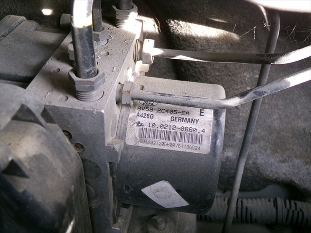AV592C405EA Ford