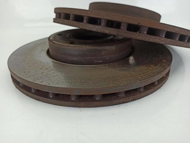 Freno de disco delantero Ford Focus 3 CB8