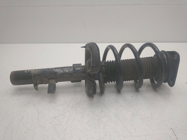 AV6118045CCE Ford