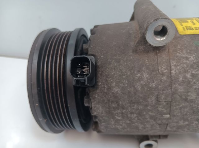 FORD AV6119D629CA Compresor de aire acondicionado  disponible Valladolid