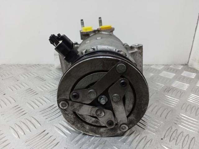 AV6119D629CC Ford