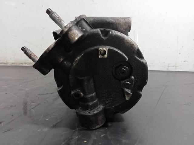 AV6119D629DB LAND ROVER Compresor de aire acondicionado  en stock Gandía
