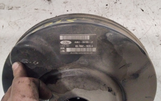 Servofreno de vacío Ford Focus III (CB8)