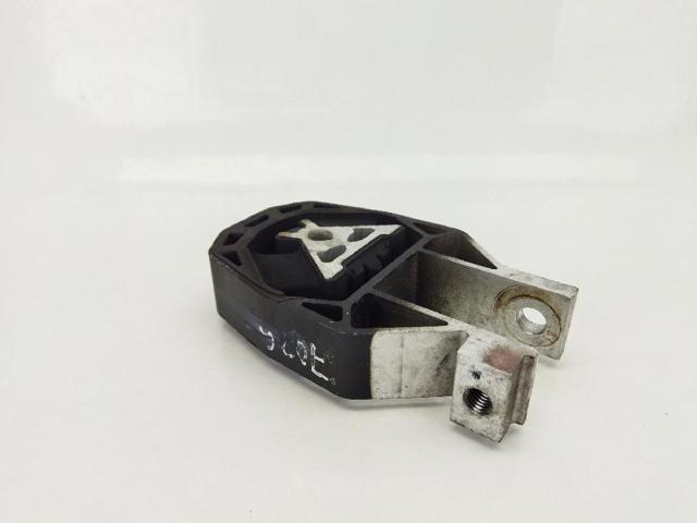 AV616P082AC Ford