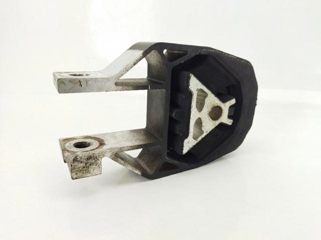 AV616P082AC Soporte de motor trasero comprar Sevilla