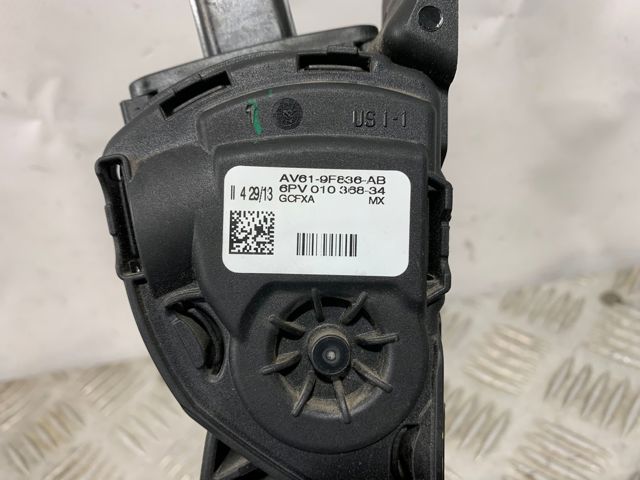 AV619F836AB FORD Pedal del acelerador  en stock Gandía