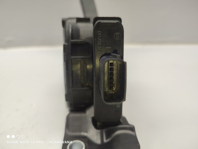 AV619F836AB FORD Pedal del acelerador  en stock Huelva