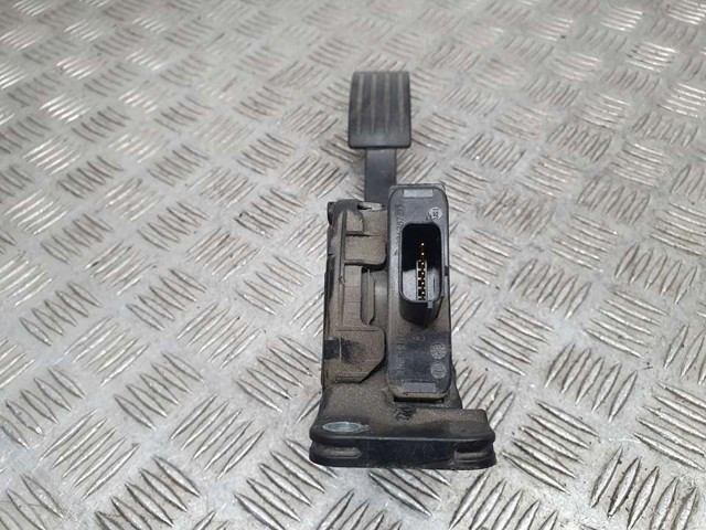 AV619F836AB Pedal del acelerador  comprar en Pontevedra